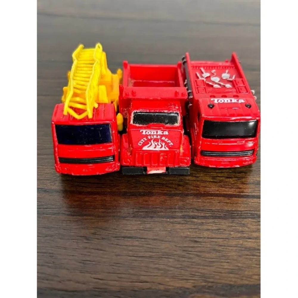 Tonka Maisto 2005 City Fire Dept Die-Cast Miniature Vehicle Lot of 3 Red Yellow